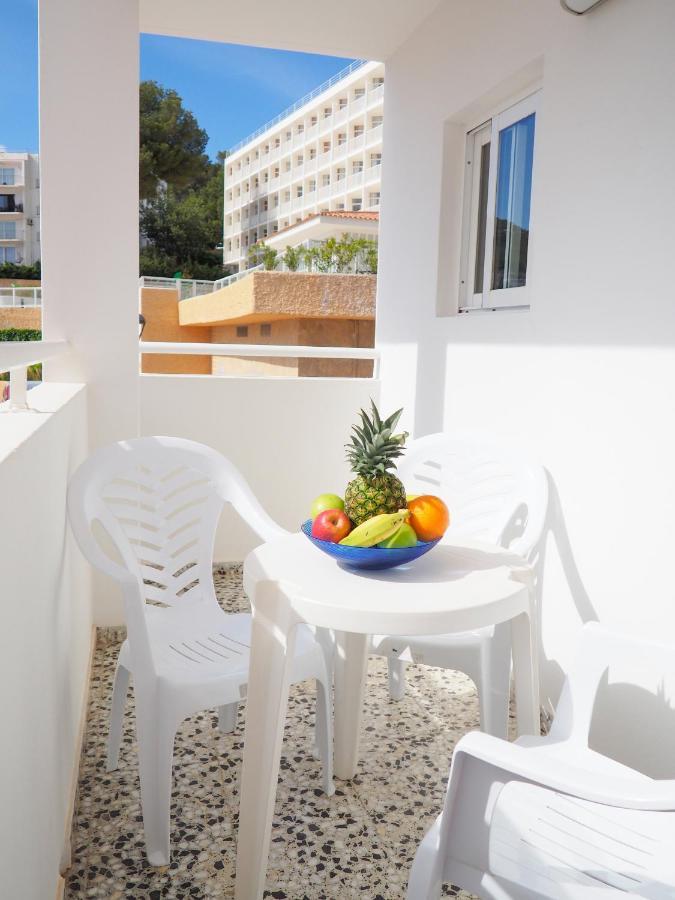 Apartamentos Cala Llonga กาลายองกา ภายนอก รูปภาพ